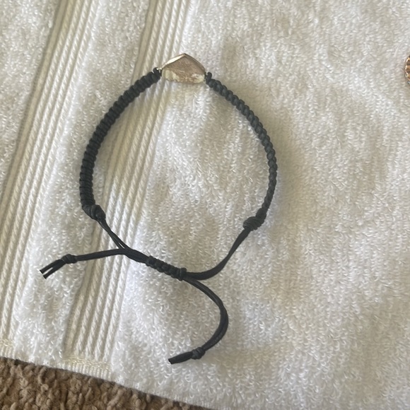 Beautiful Heart Bracelet with CZ - Picture 2 of 4